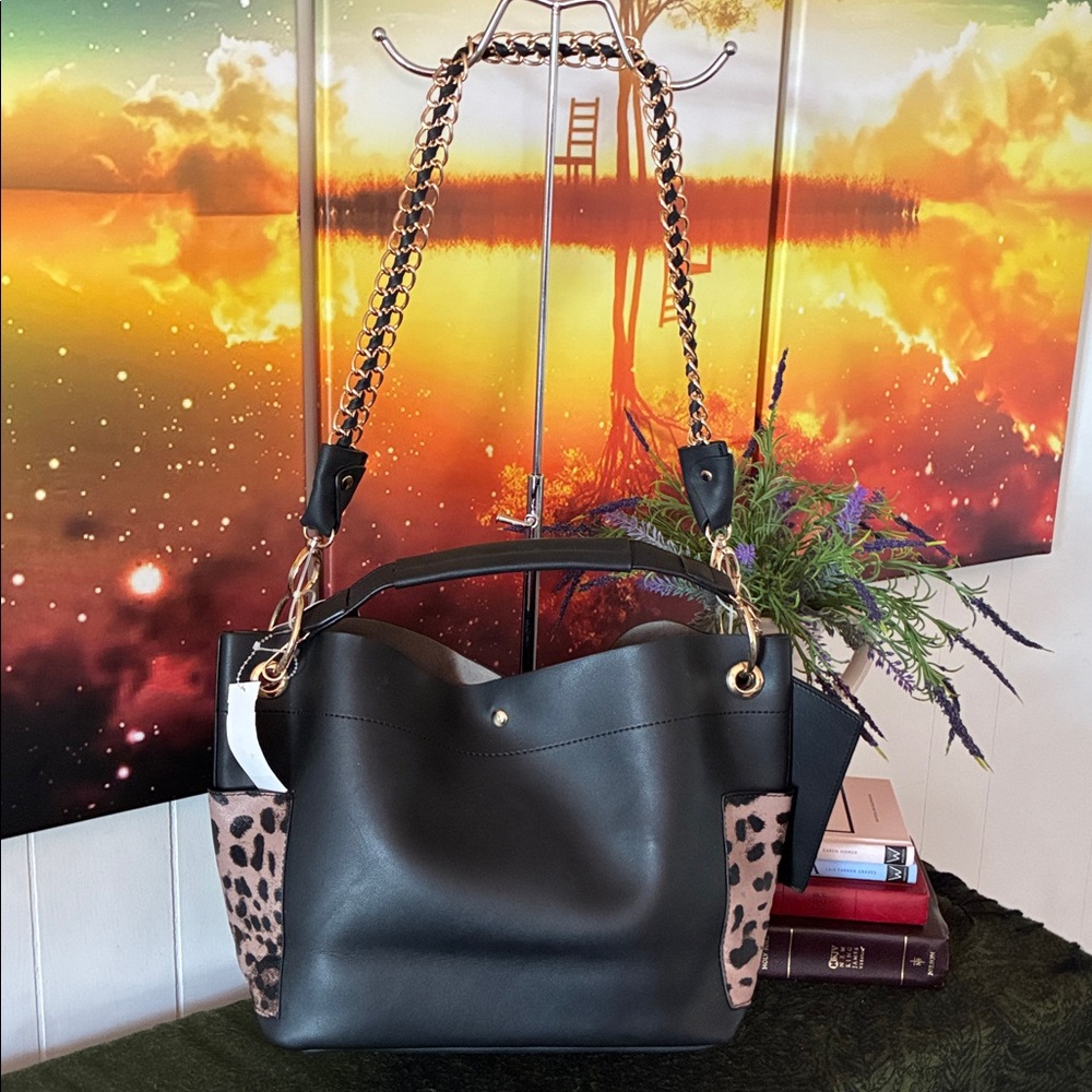 Andrew Marc Handbag - Picture 2 of 13